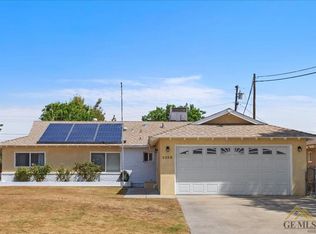 2308 Sandpiper Rd, Bakersfield, CA 93309