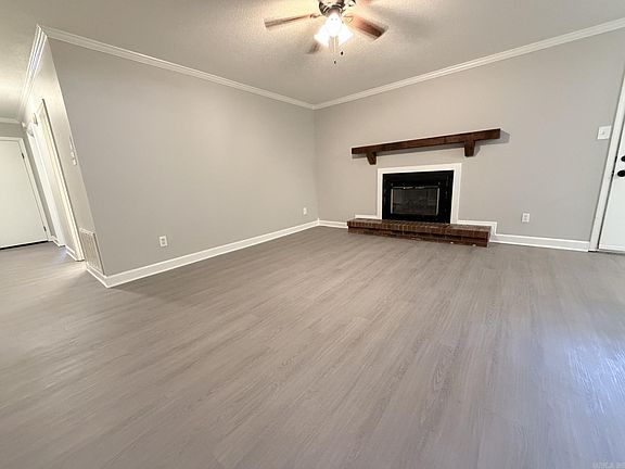 3rd image of 5904 Valerie Dr