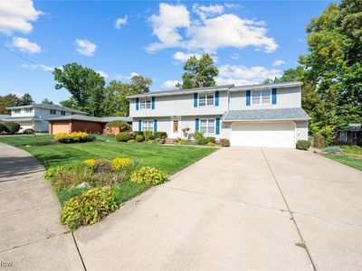 6807 Larchmont Dr, Mayfield Heights, OH, 44124