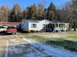 1525 Hatch Run Rd, Warren, PA 16365