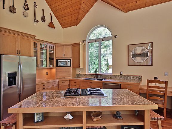 5th image of 5958 Serendipity Ln