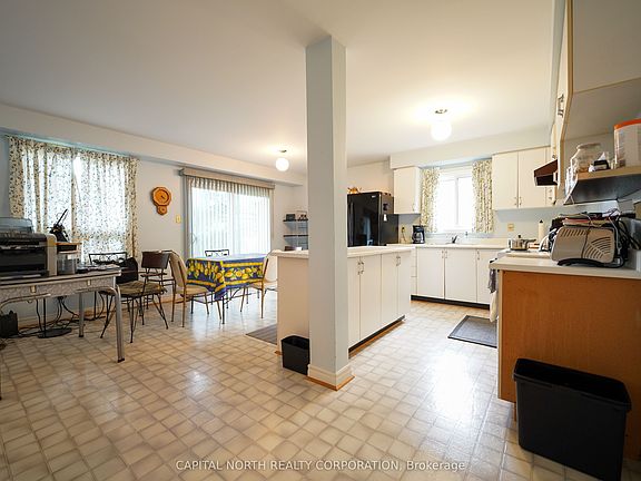 5th image of 65 Savoy Cres