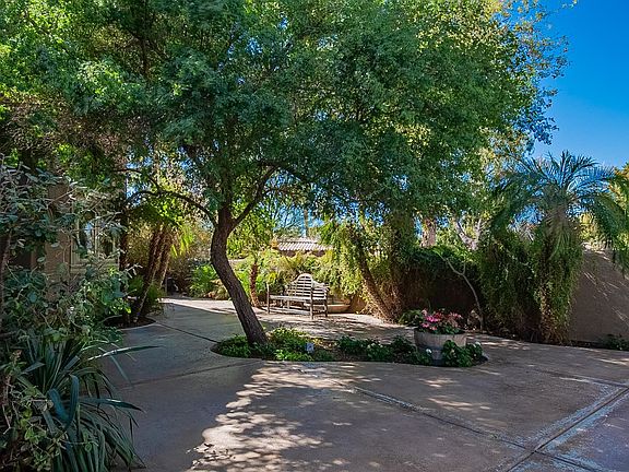 5th image of 4597 W La Quinta Loop