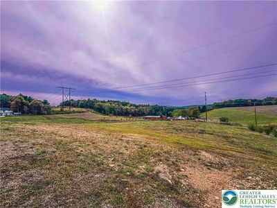 Snyder Ln, Palmerton, PA, 18071