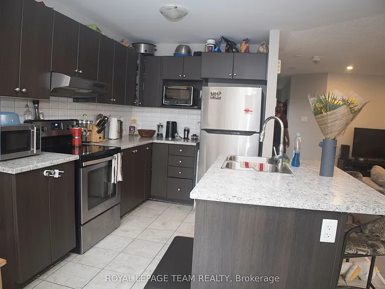 139 Sweetwater Ln — Photo 5