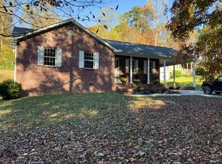 347 Forest Hills Dr, New Tazewell, TN 37825