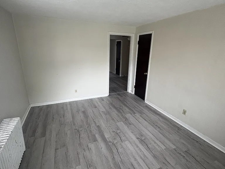 514 Corona Ave #A — Photo 4