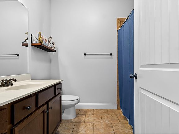 5th image of 903 Riverhaven Pl #903