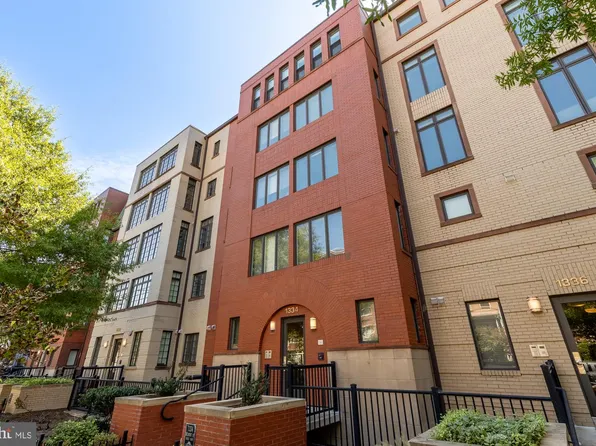 1334 Belmont St NW APT 302, Washington, DC 20009