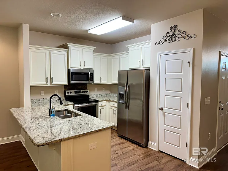 25806 Pollard Rd — Photo 6