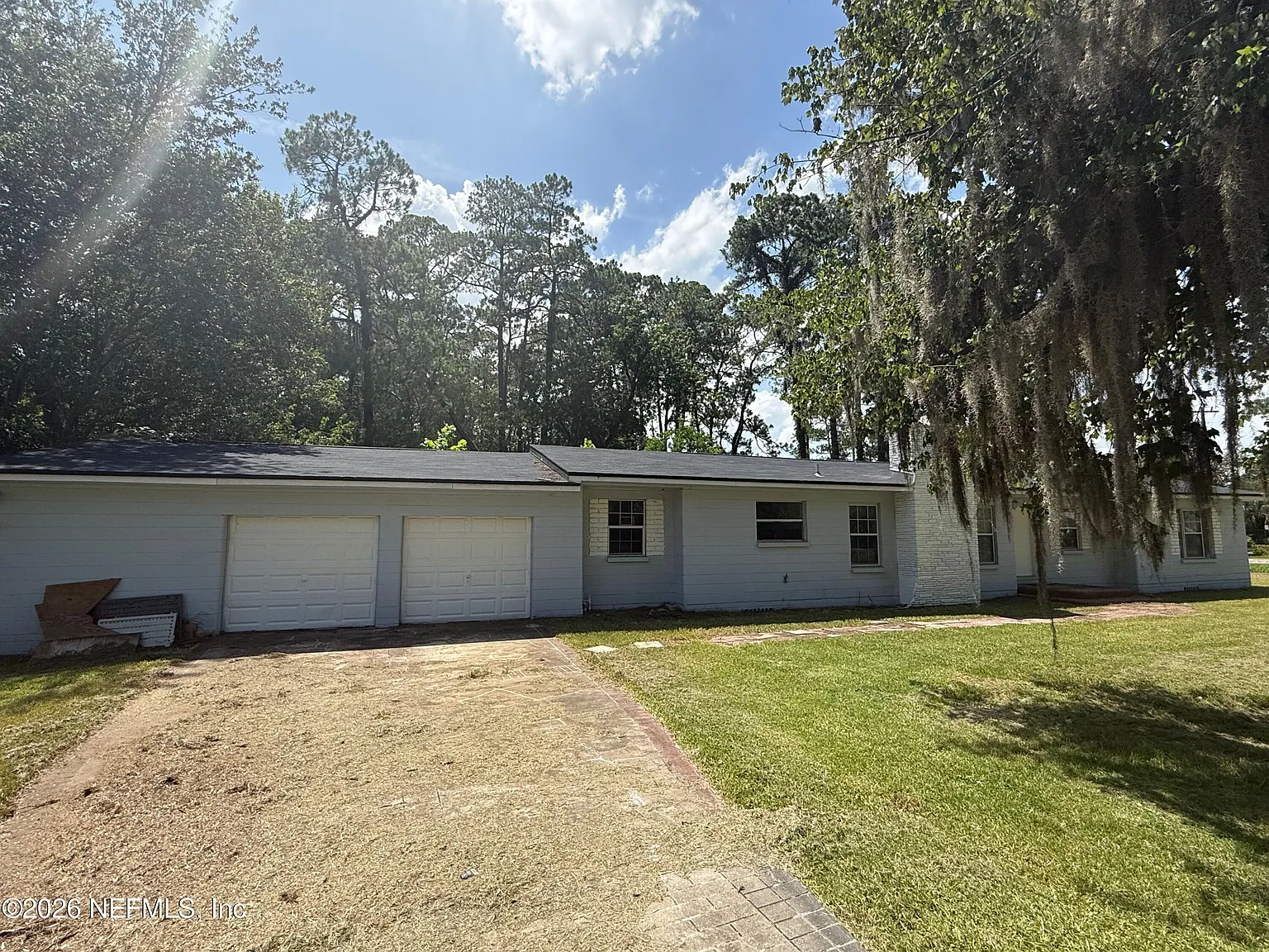 4 bed, 2.0 bath, 1831 sqft, $2,200 — Photo 3