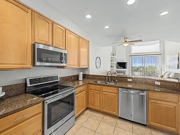 28444 N 101st Pl — Photo 11