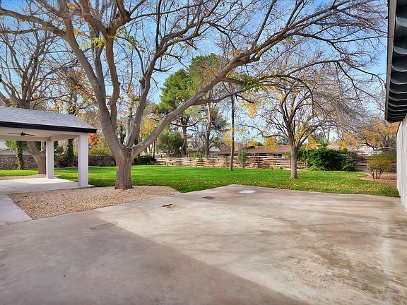 2nd image of 5019 Montoya Dr
