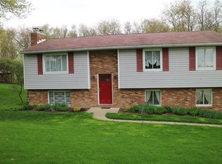 111 Longvue Dr, Harmony, PA 16037