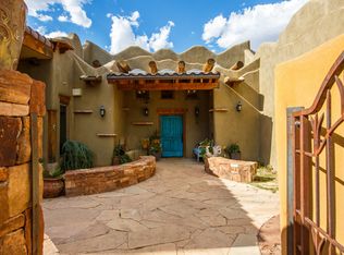 8671 Rio Grande Blvd NW, Los Ranchos De Albuquerque, NM 87114