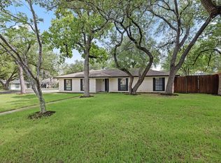 9201 Robins Nest Ln, Austin, TX 78729