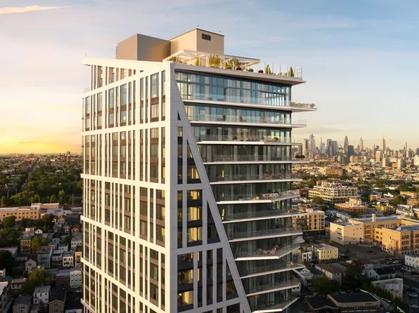626 Summit Ave #905, Jersey City, NJ 07306
