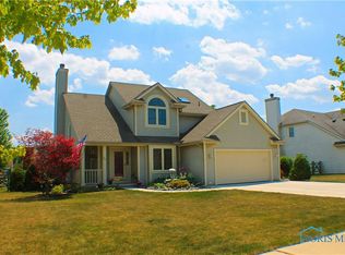 1177 Running Brook Dr, Perrysburg, OH 43551