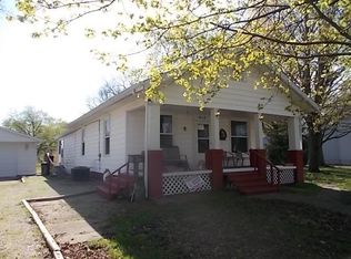 412 N State St, Pana, IL 62557