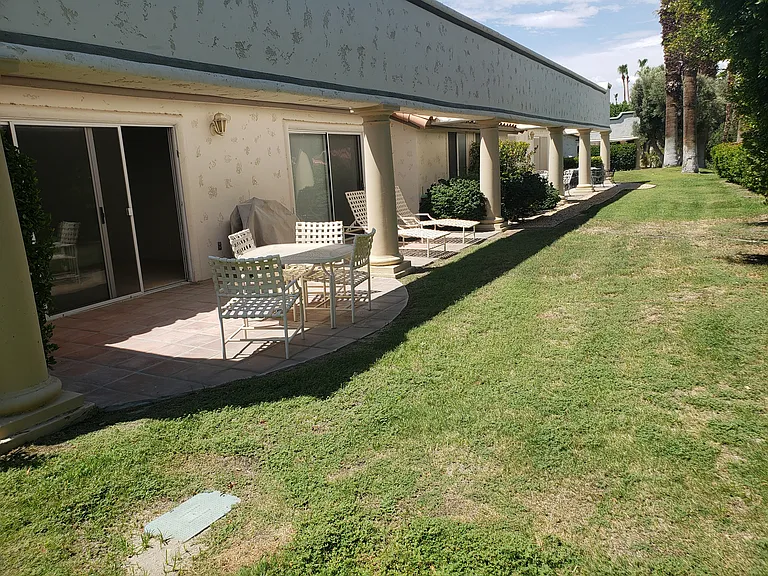 136 Desert Falls Dr E — Photo 33