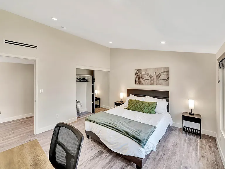 5854 McDonie Ave — Photo 36
