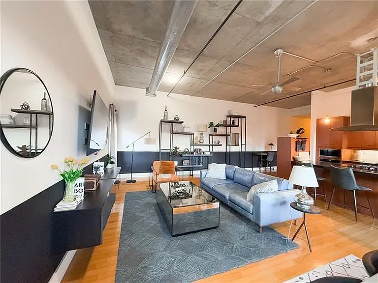 1058 Piedmont Ave NE #301 — Photo 3