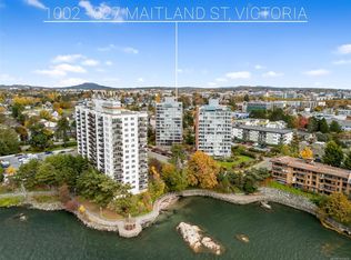 327 Maitland St #1002, Victoria, BC V9A7G7