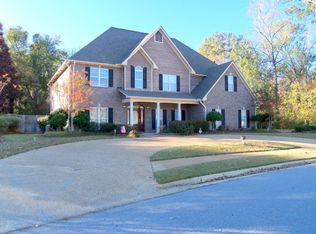 203 Avalon Ct, Vicksburg, MS 39180
