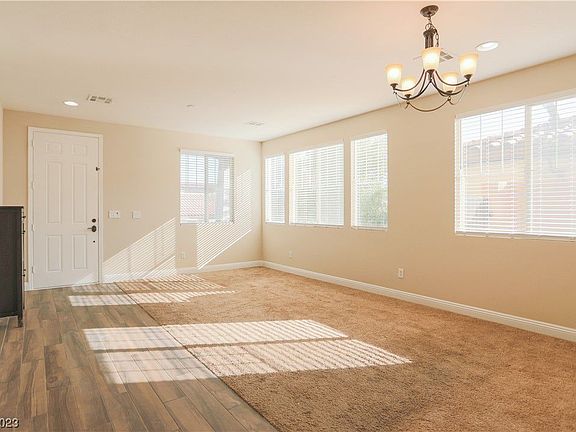 5th image of 10733 Mentesana Ave