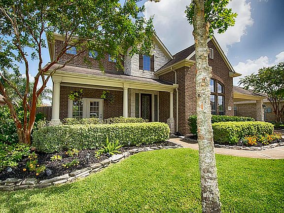 4th image of 6128 Bradford Ln
