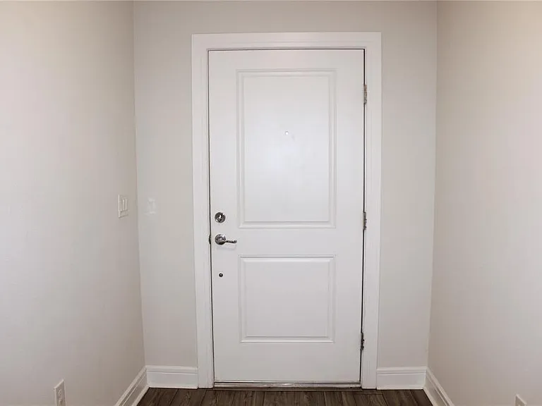 30600 Thunderbird Dr — Photo 34