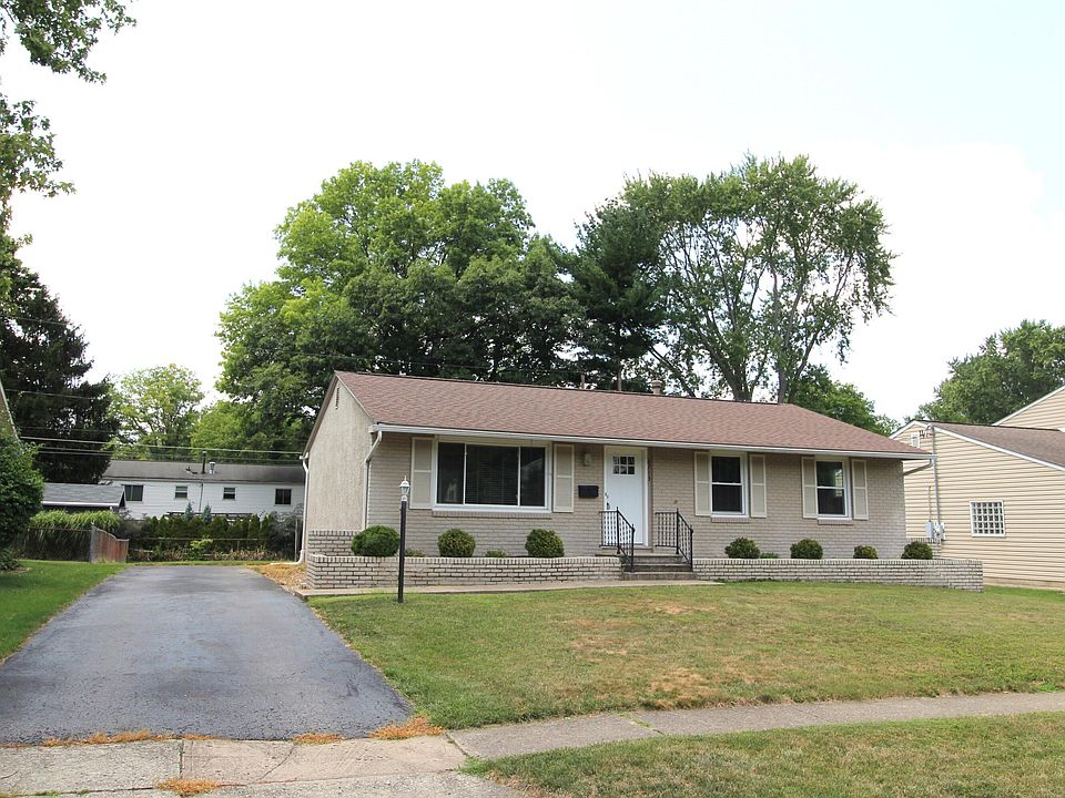 1st image of 6713 Schreiner St W