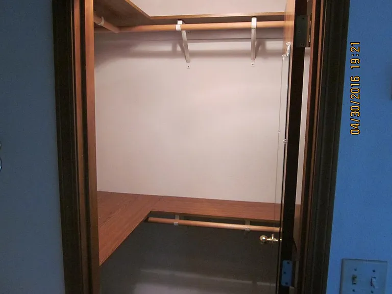 209 Mission Dr — Photo 15
