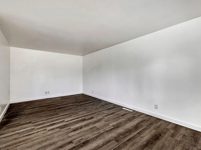 Call or text Direct for Showing

Apply at

Under Rental's

Enjoy the convenience of city living along with the charm of country living. The Post Office and Library, a host of restaurants and stores, all kinds of service