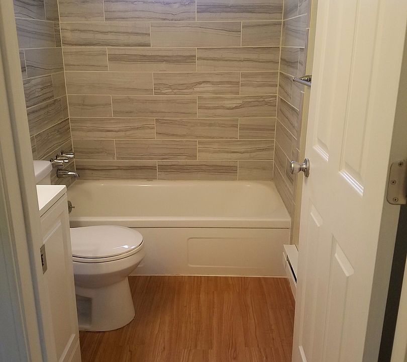 1st image of 5013 6th Ave #11