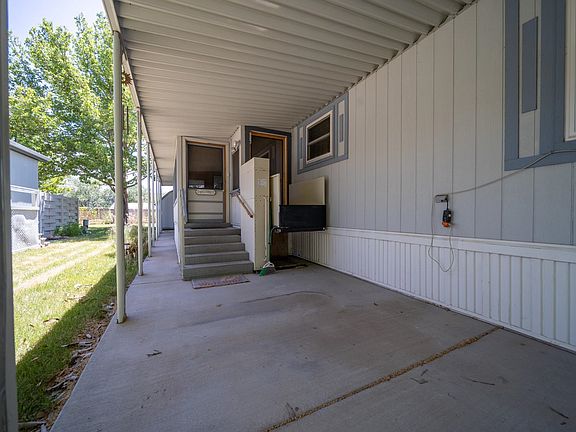 4th image of 679 Brentwood Dr Unit 18