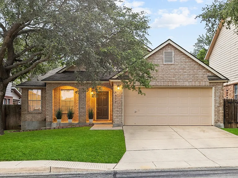 6623 Kirk Ln — Photo 1