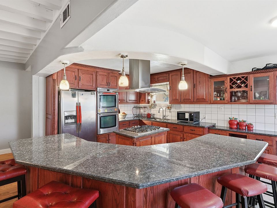 1st image of 4775 Rector Ave