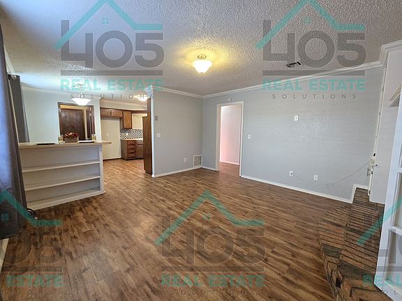 5th image of 1813 Michell Dr
