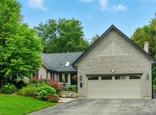 65 Maple Ave, Hamilton, ON L9H4W6