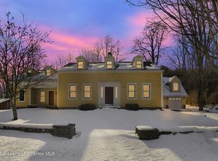 1625 Wrighter Lake Rd, Thompson, PA 18465