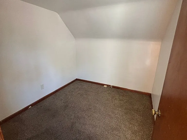 800 London Rd — Photo 6