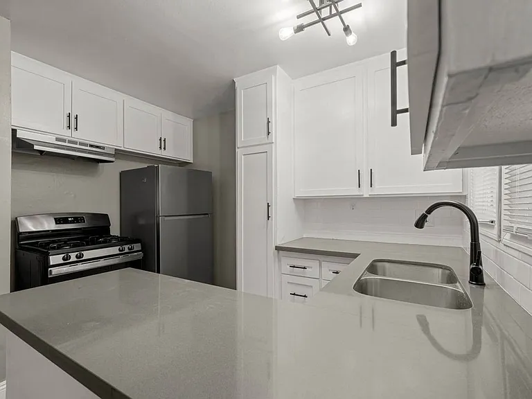 4024 Gelber Pl #5A — Photo 2