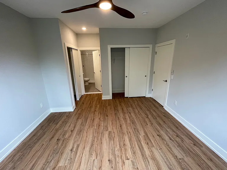 bedroom bedroom