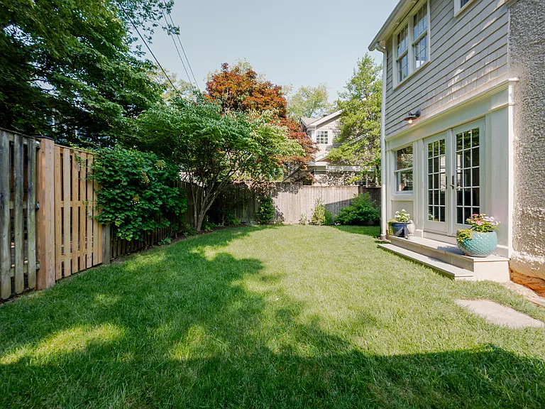 3906 Ingomar St NW — Photo 40