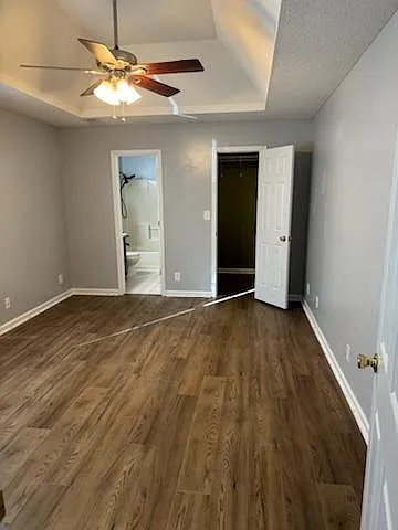 206 Grand Ave — Photo 6