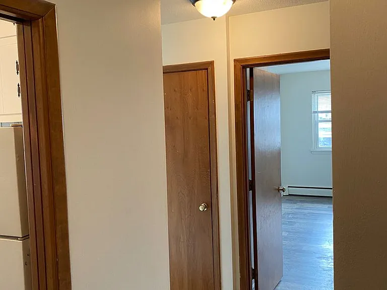 3200 Emerson Ave S — Photo 10