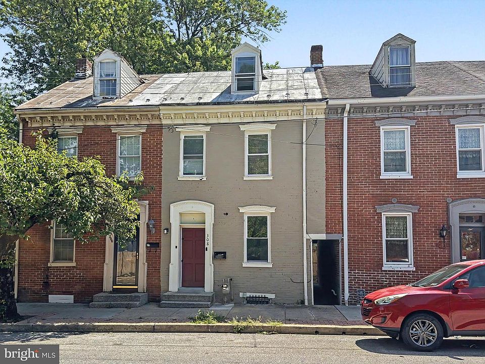 1st image of 308 W Princess St