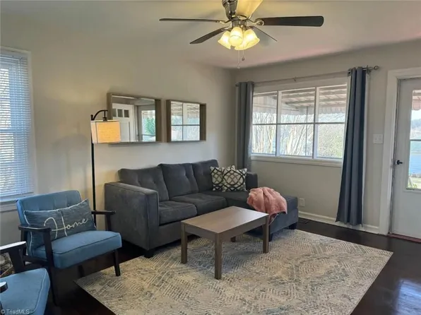 2115 Maple St, Greensboro, NC 27405