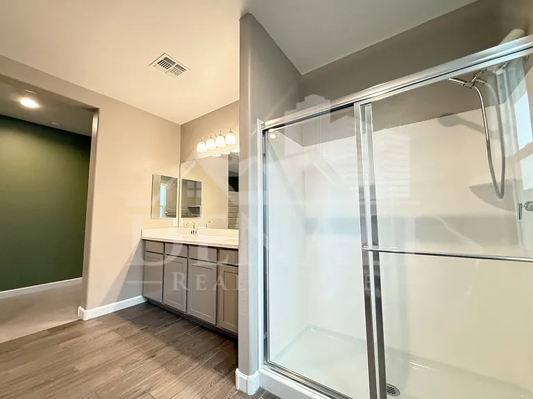 1053 E Horro Rd — Photo 18